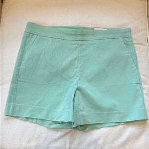 New with tags White House Black Market pull on shorts, 8